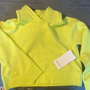 Lululemon Loungeful cropped hoodie